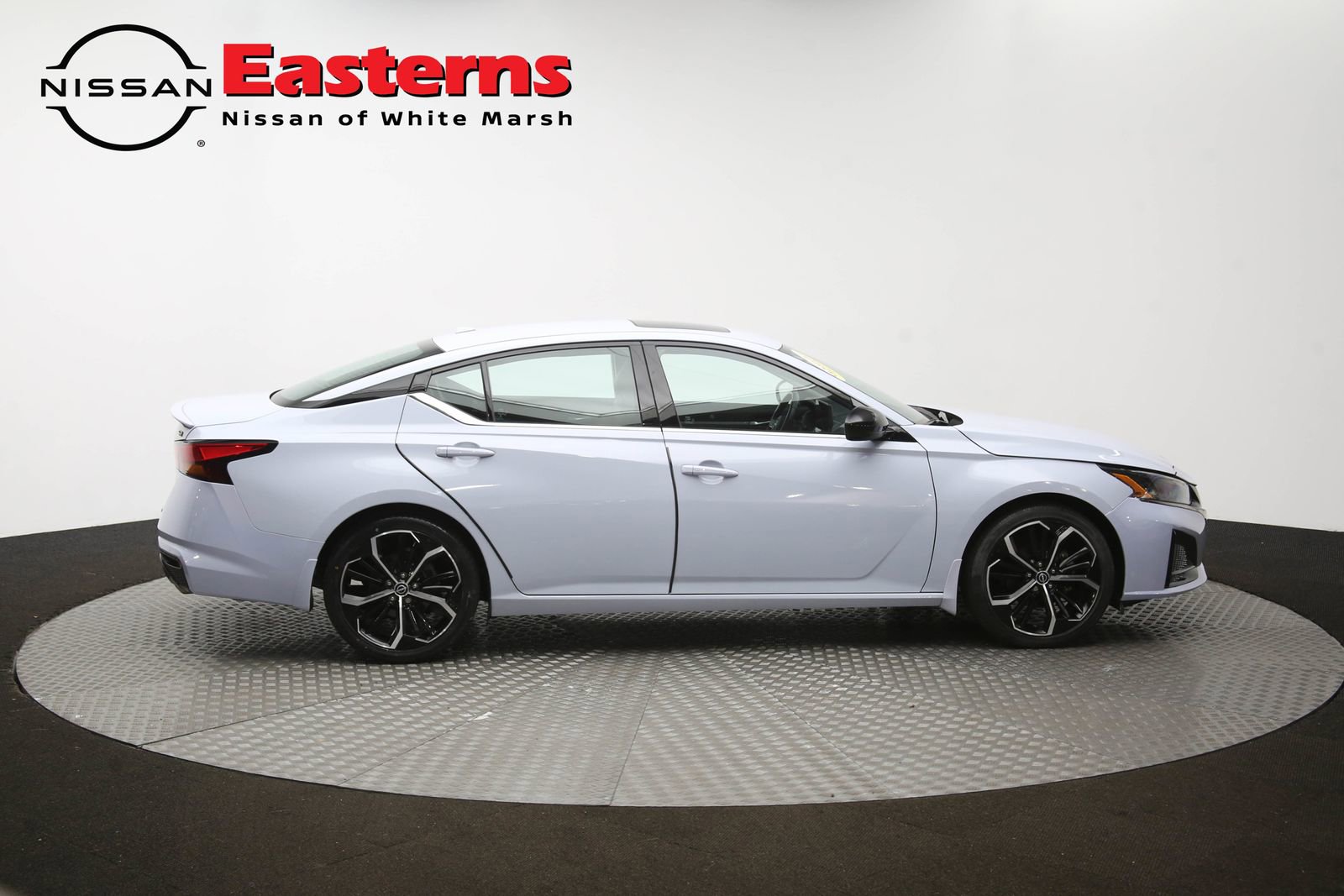 Used 2023 Nissan Altima 2.5 SR w/ SR Premium Package FWD image 44