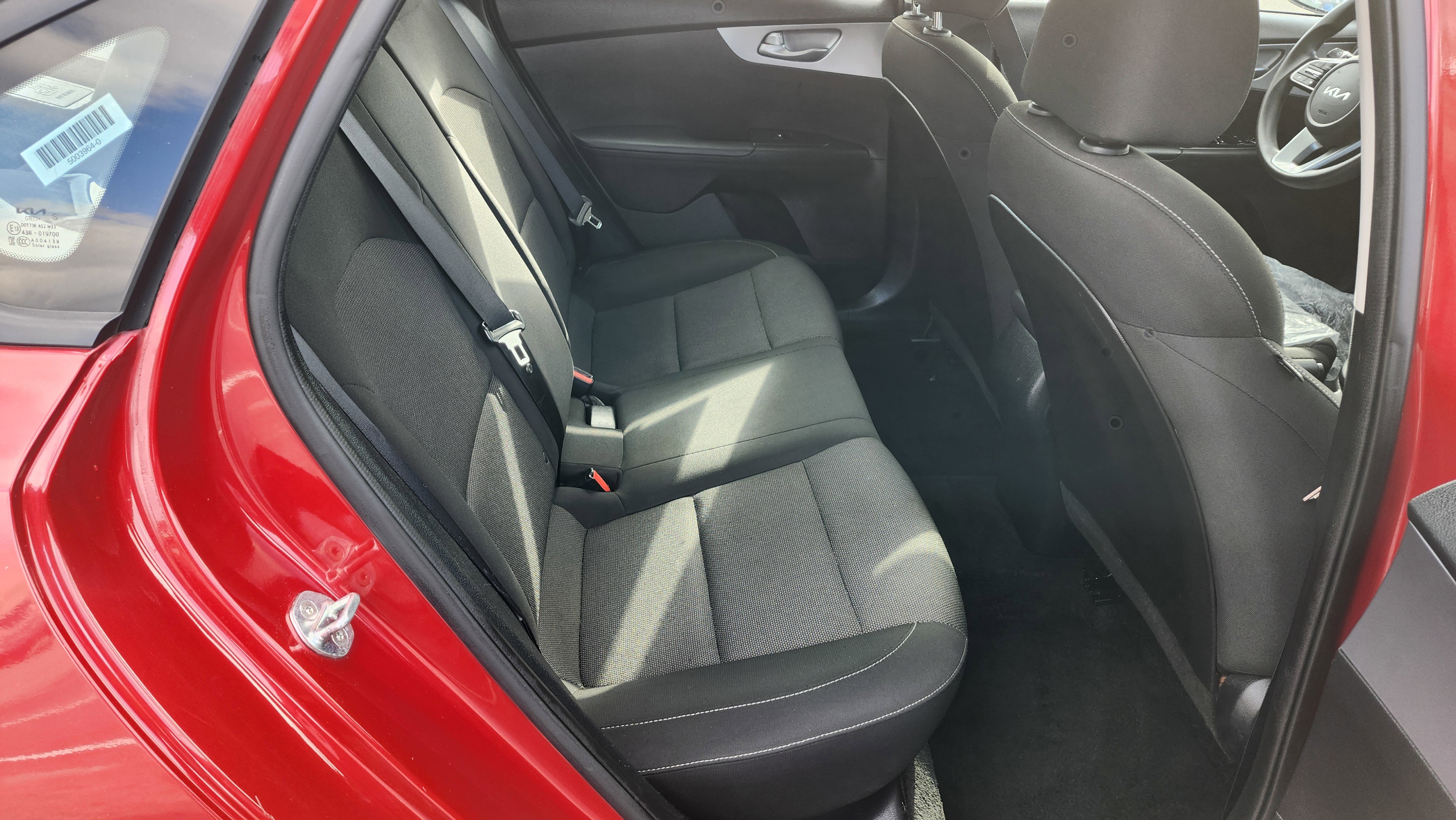 Used 2022 Kia Forte LXS w/ LXS Technology Package image 17