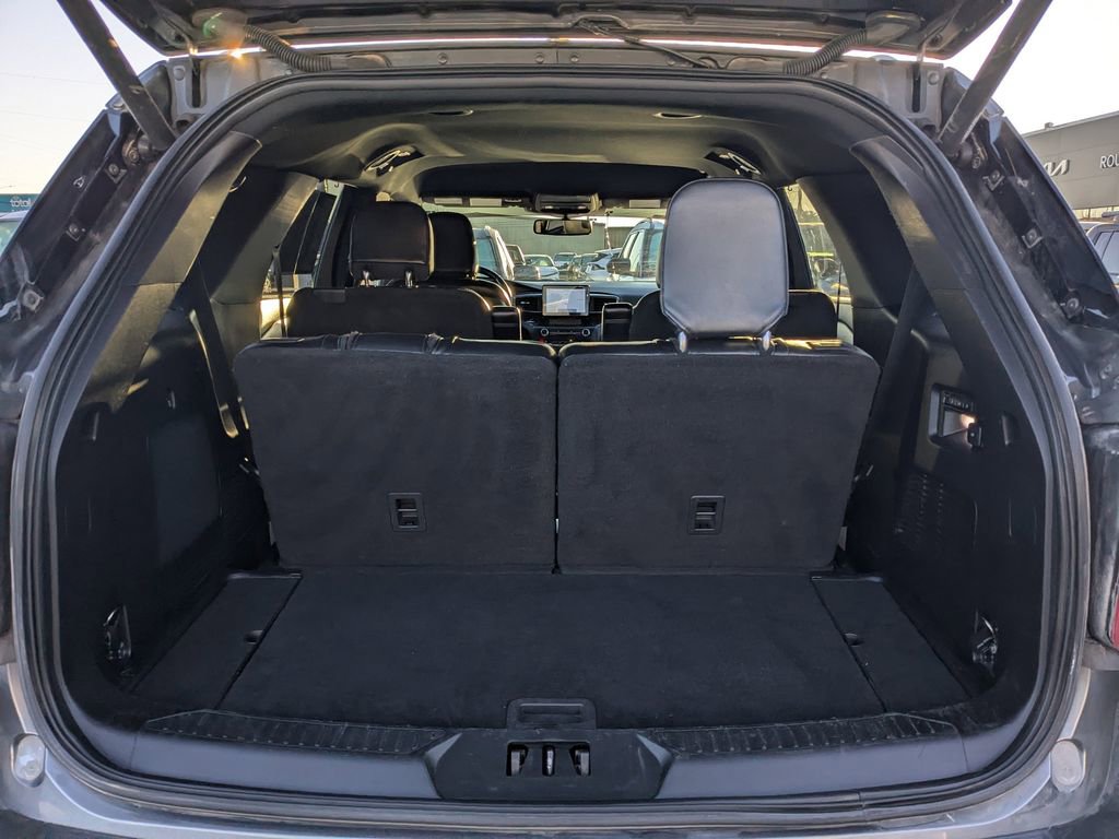 Used 2020 Ford Explorer Limited image 10