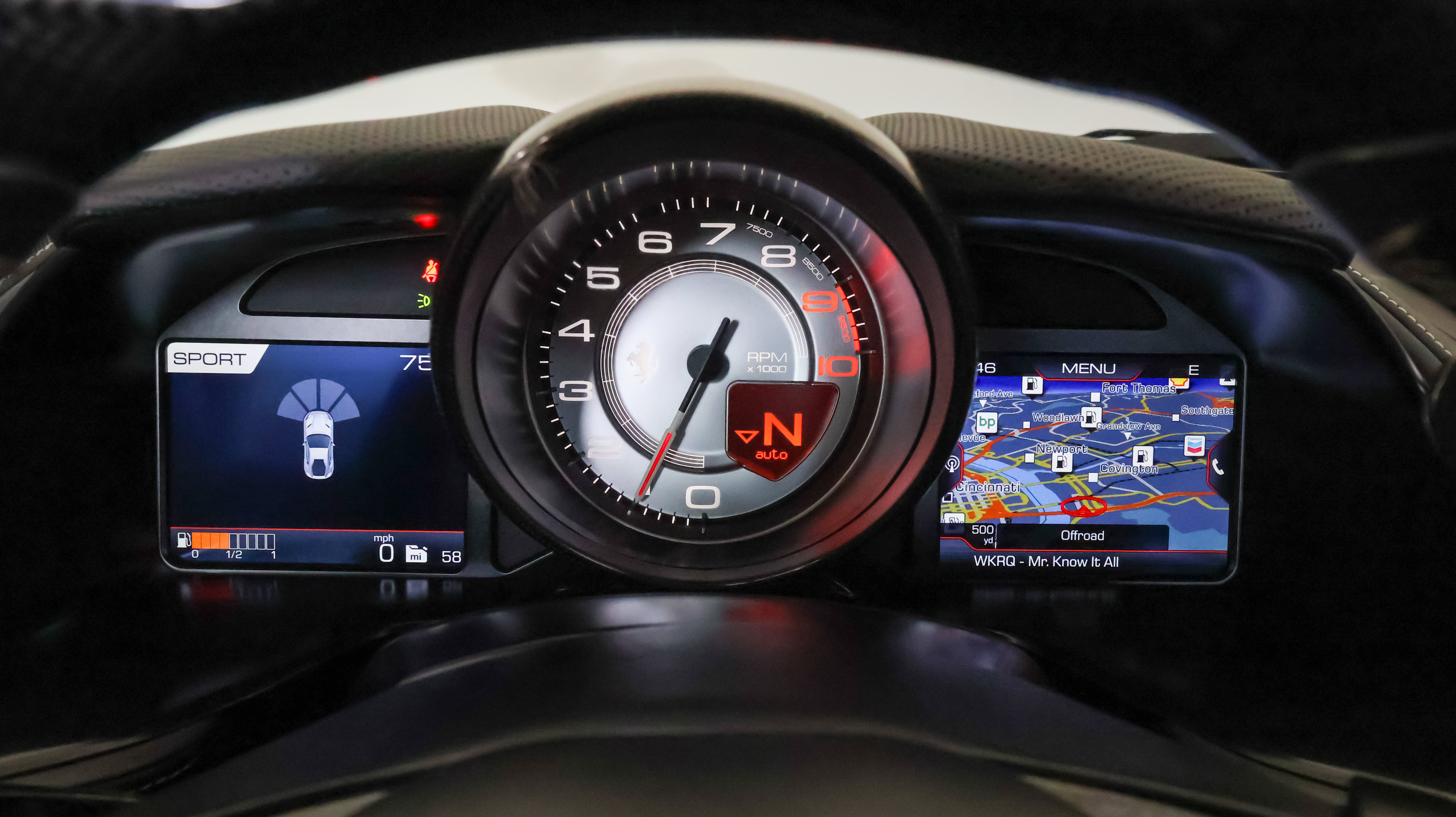 Used 2019 Ferrari 812 Superfast RWD image 26