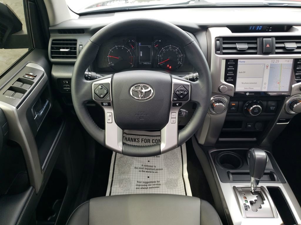 Used 2022 Toyota 4Runner SR5 Premium w/ Moonroof Package AWD/4WD image 14