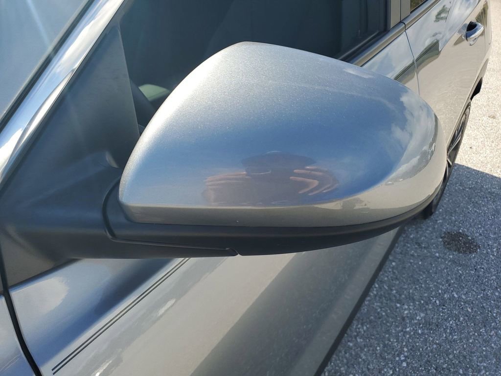 Used 2023 Buick Encore GX Select image 21