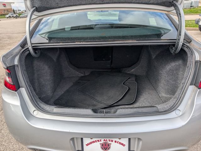 Used 2015 Dodge Dart SXT image 18