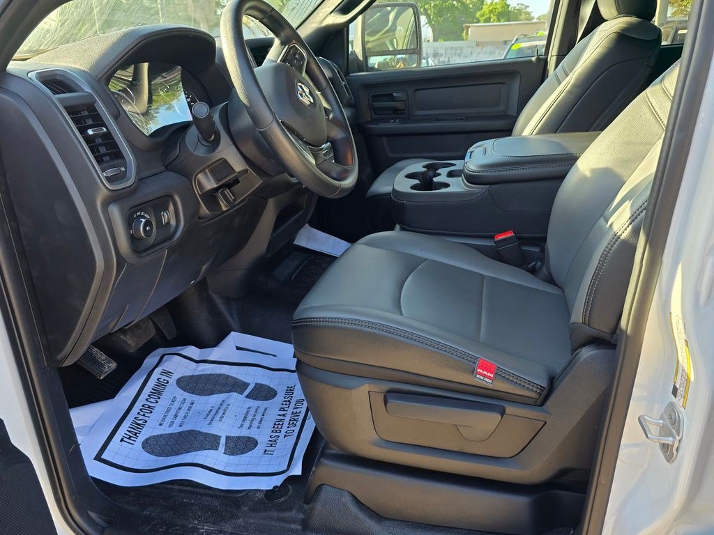 New 2025 RAM 5500 Tradesman AWD/4WD image 20
