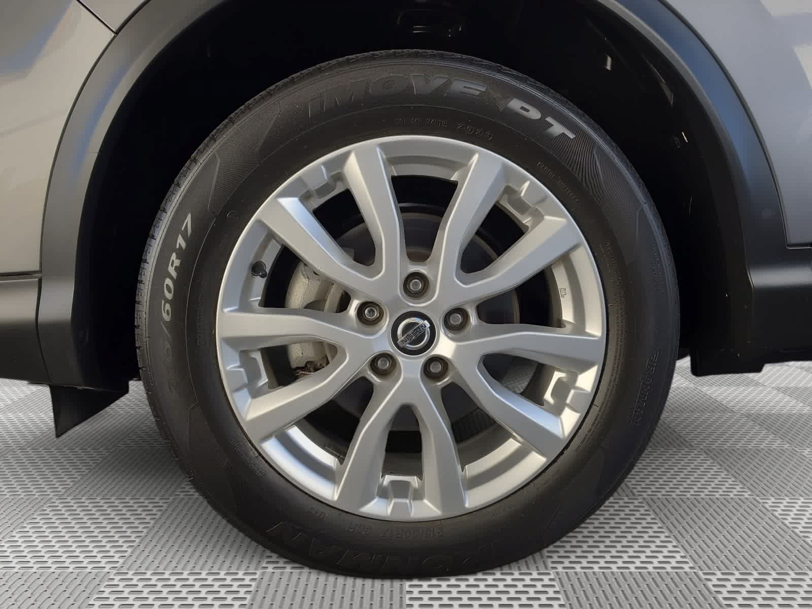 Used 2021 Nissan Rogue Sport S FWD image 14