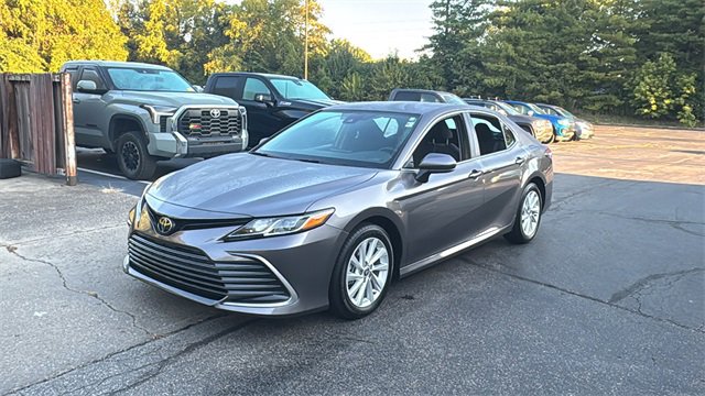 Used 2024 Toyota Camry LE image 37