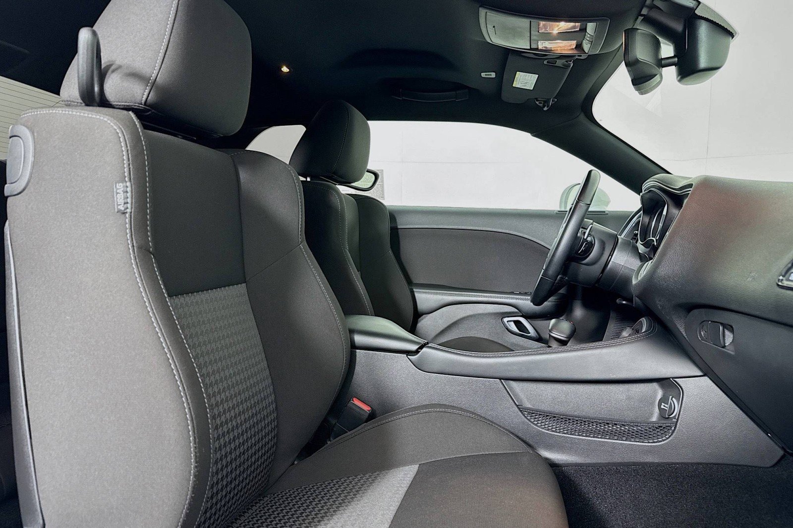 Used 2022 Dodge Challenger R/T image 6