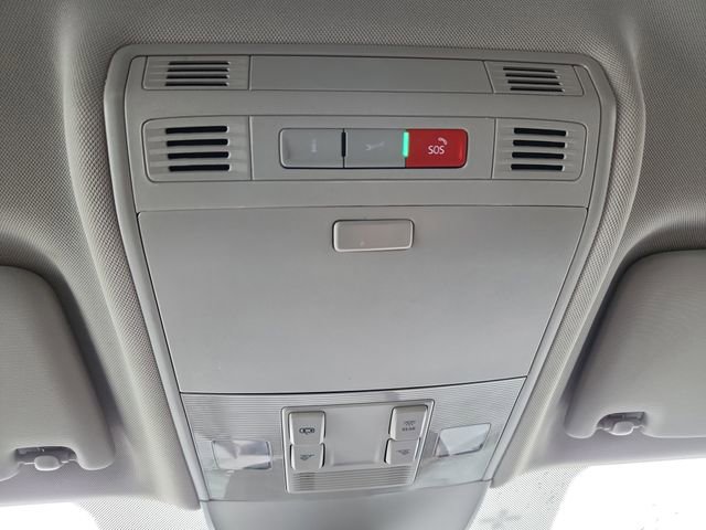 Used 2024 Volkswagen Taos SE image 44