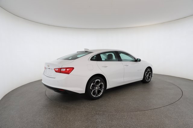 Used 2024 Chevrolet Malibu LT image 18