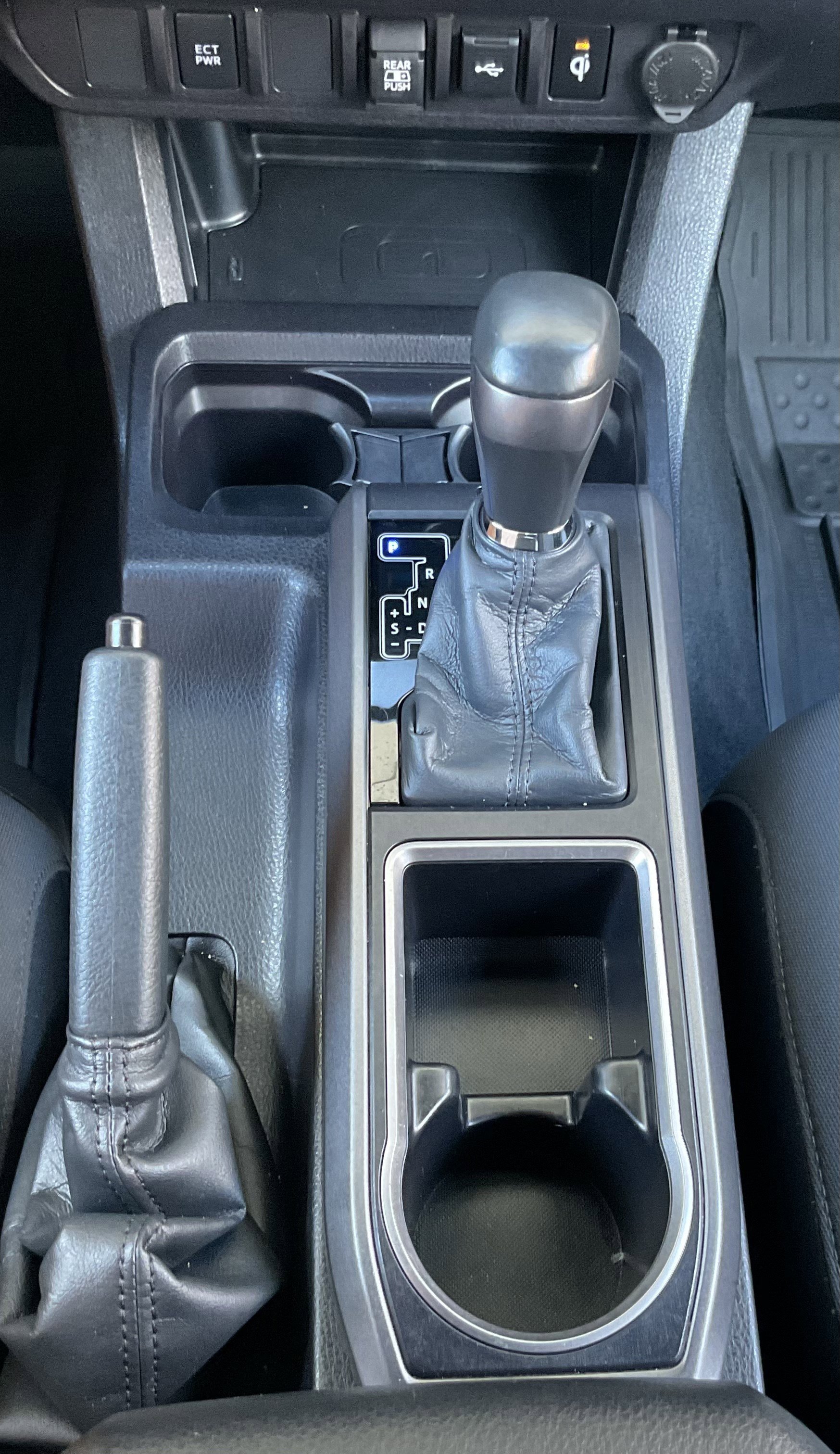 Used 2023 Toyota Tacoma TRD Off-Road w/ Black Out Package (TMS) image 19