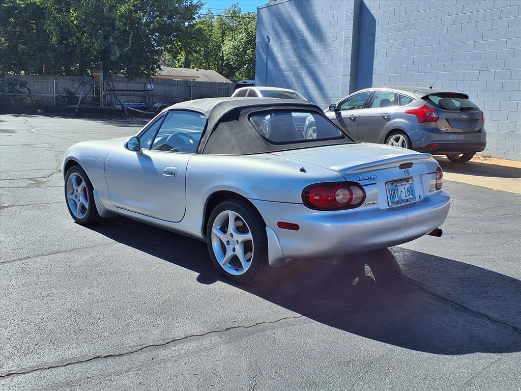 Used 2003 MAZDA MX-5 Miata LS image 4