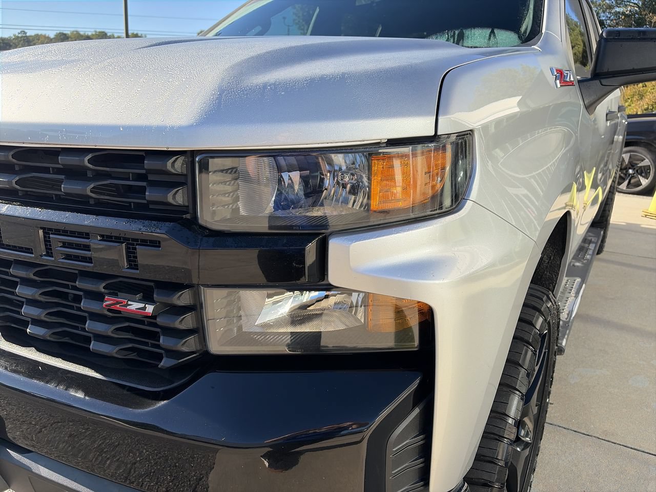 Used 2021 Chevrolet Silverado 1500 Custom Trail Boss w/ LPO, Dark Essentials Package AWD/4WD image 11