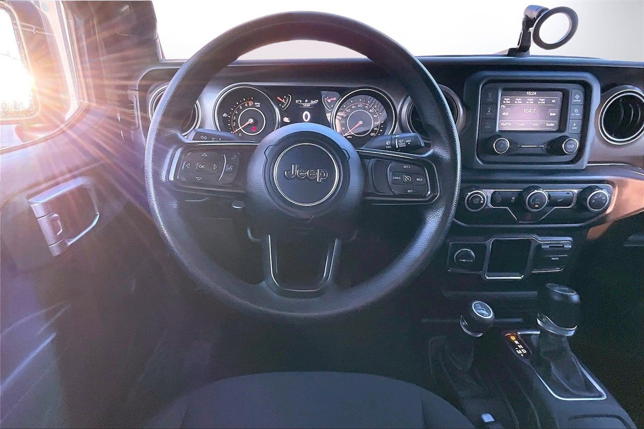 Certified 2020 Jeep Wrangler Unlimited Sport image 11