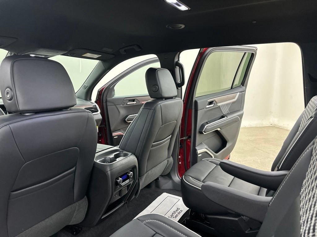 New 2026 GMC Acadia Denali w/ Super Cruise Package AWD/4WD image 34