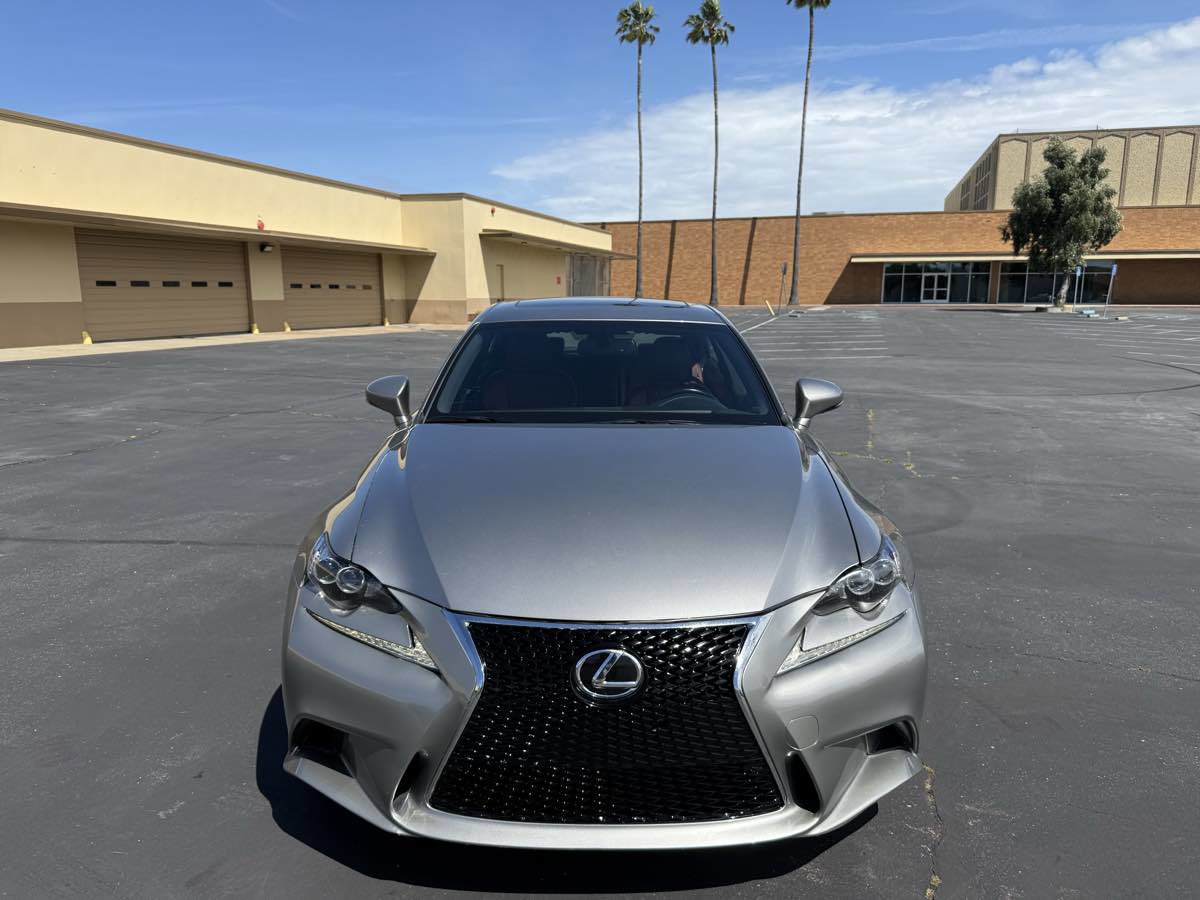 Used 2016 Lexus IS 200t RWD image 2