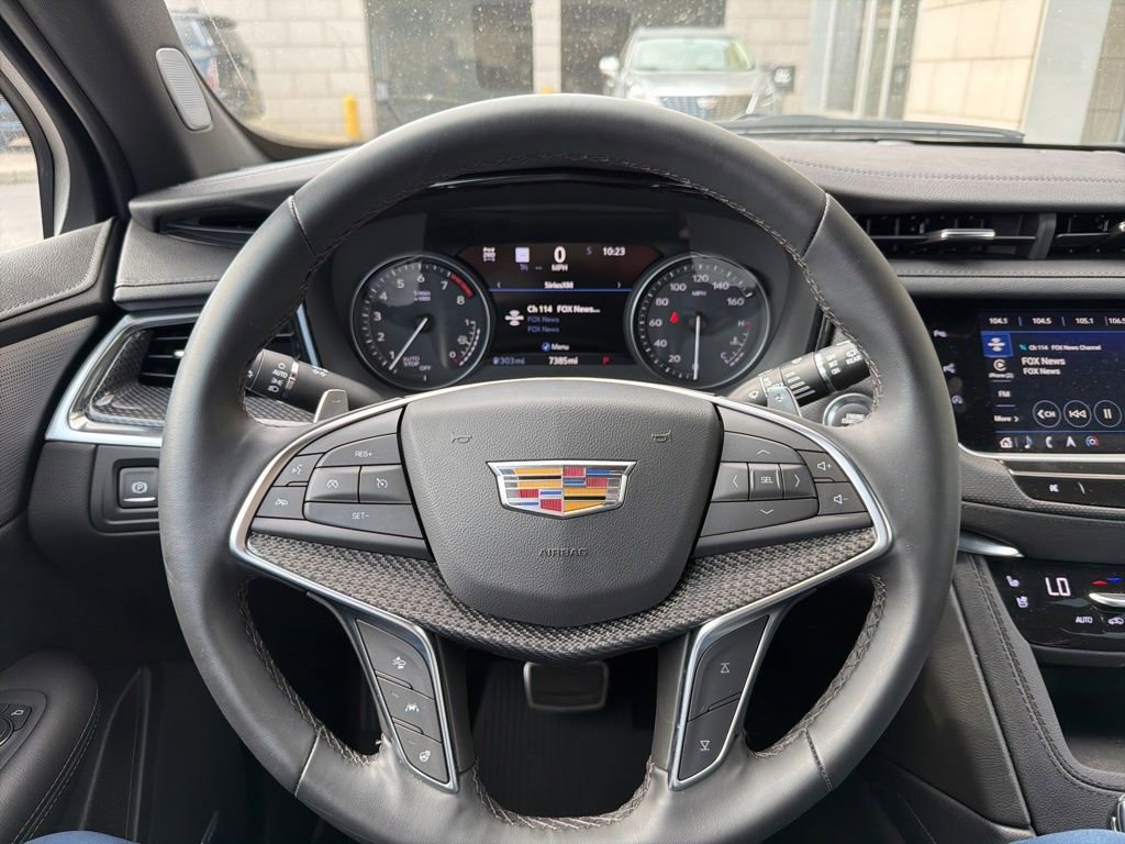 Certified 2025 Cadillac XT5 Sportv w/ Technology Package AWD/4WD image 20
