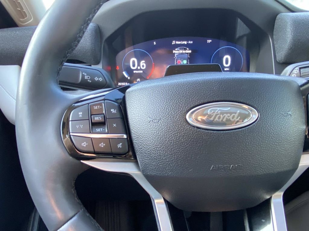 Used 2025 Ford Explorer Platinum w/ Ultimate Package AWD/4WD image 34