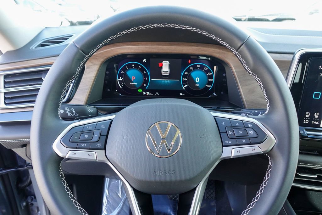 New 2026 Volkswagen Atlas SE image 13