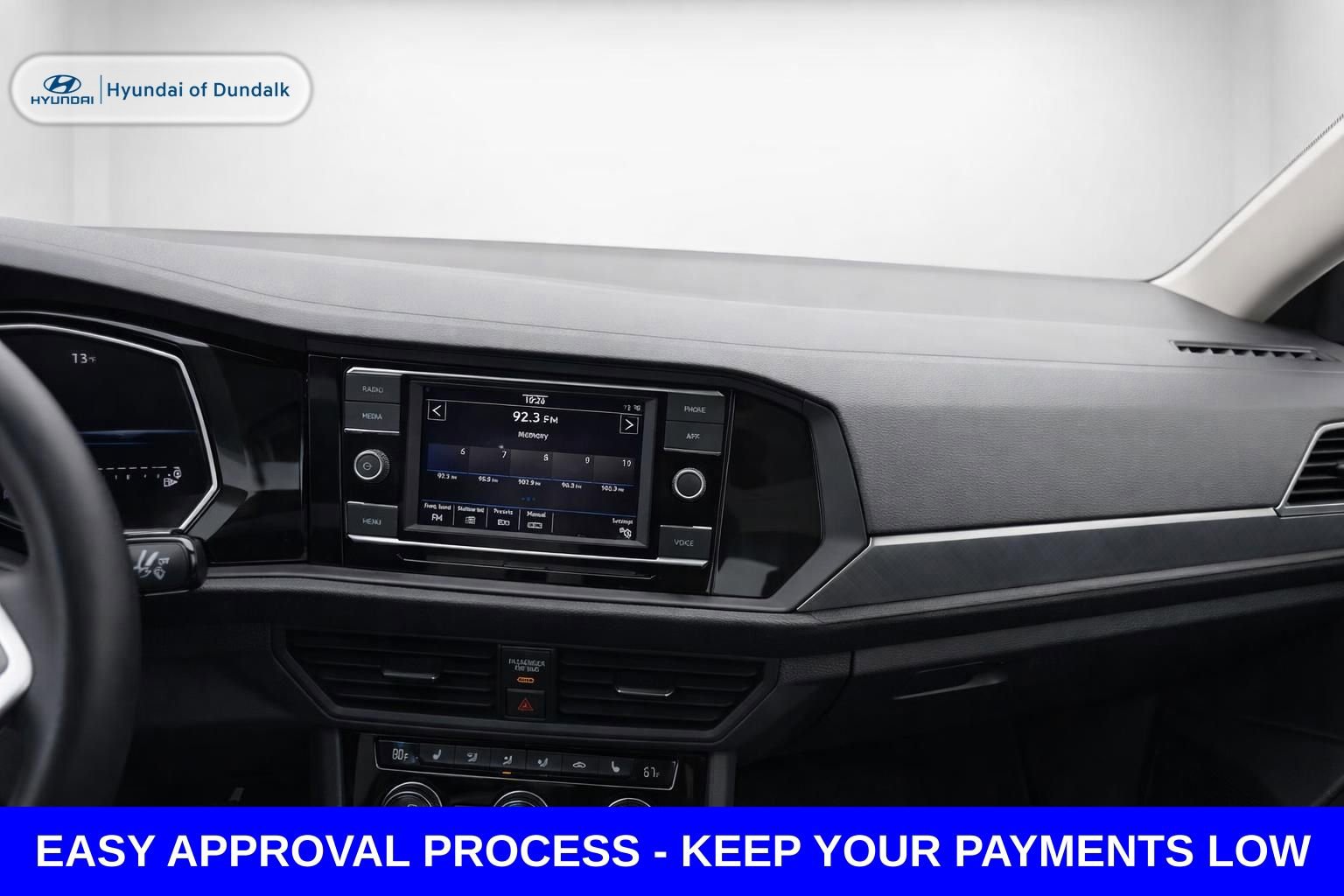 Used 2024 Volkswagen Jetta SE FWD image 11