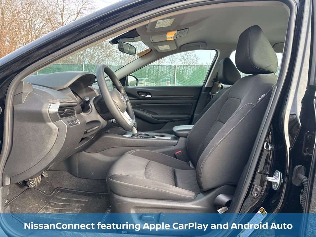 Used 2025 Nissan Altima 2.5 SV image 29