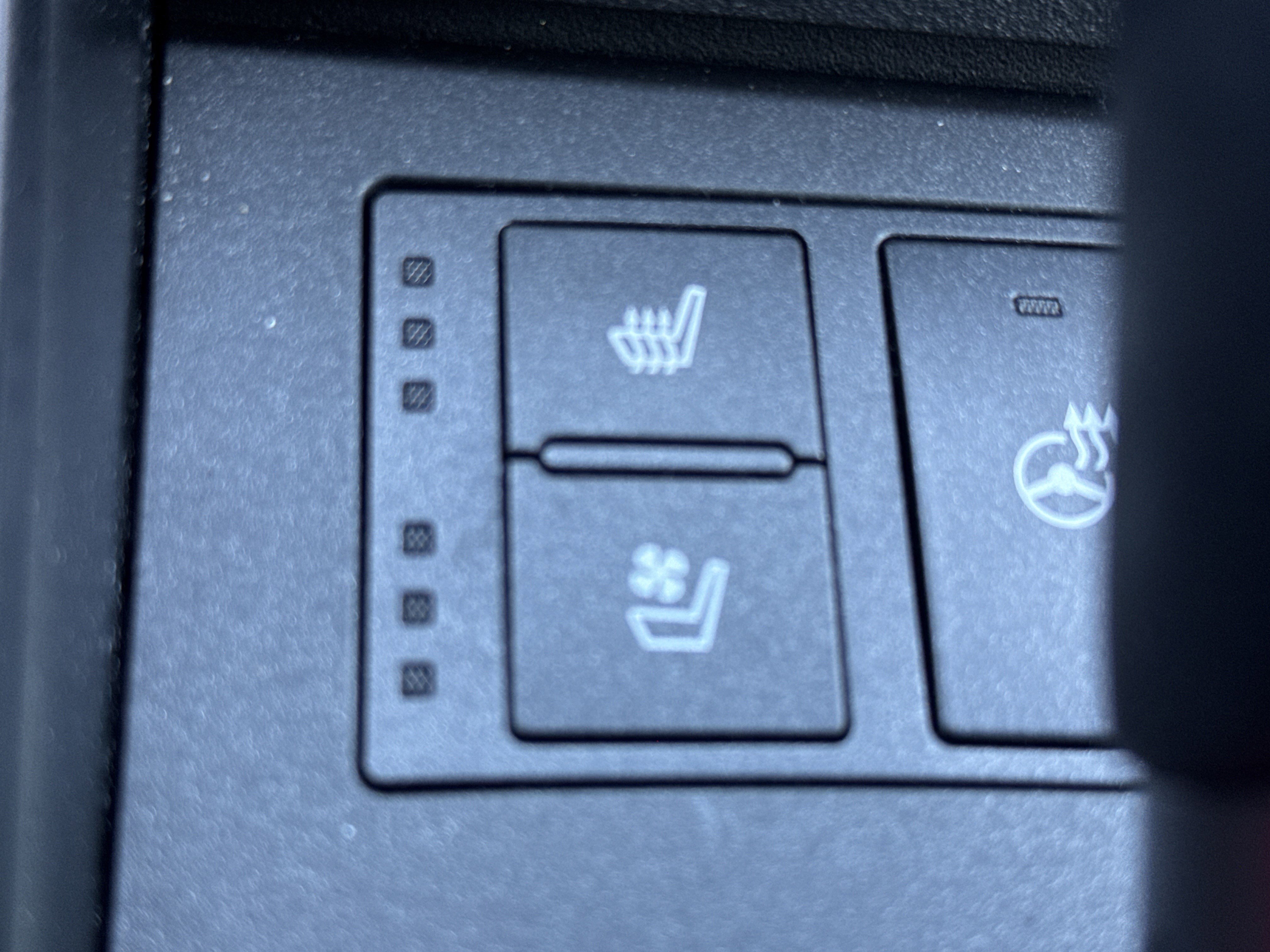 Used 2023 Lexus IS 300 IS 300 image 21