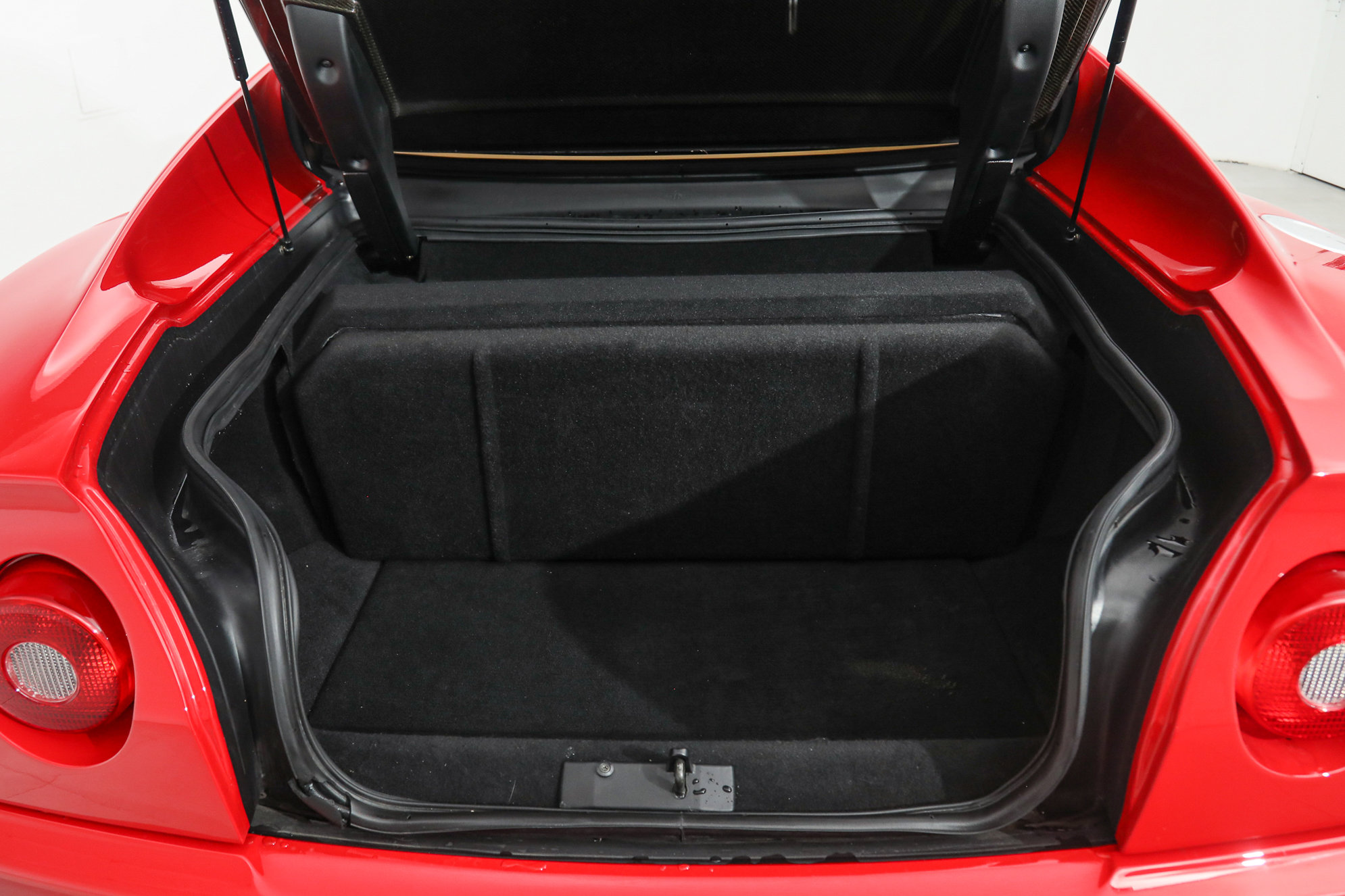 Used 2005 Ferrari 575M Maranello Superamerica image 35