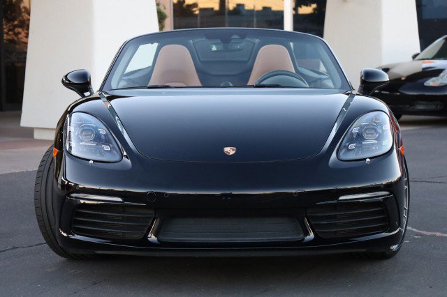 Used 2018 Porsche 718 Boxster S image 7