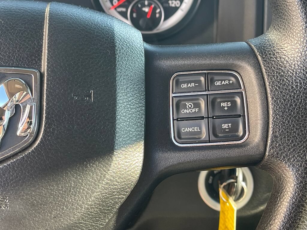 Used 2015 RAM 1500 Express AWD/4WD image 14
