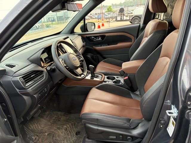 Used 2025 Subaru Forester Touring AWD/4WD image 9