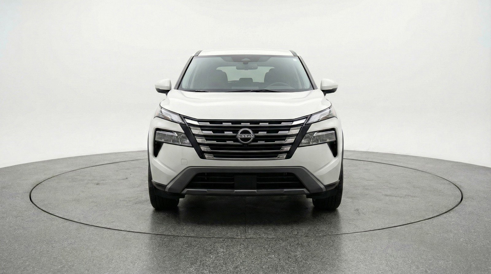 Used 2025 Nissan Rogue SV image 2