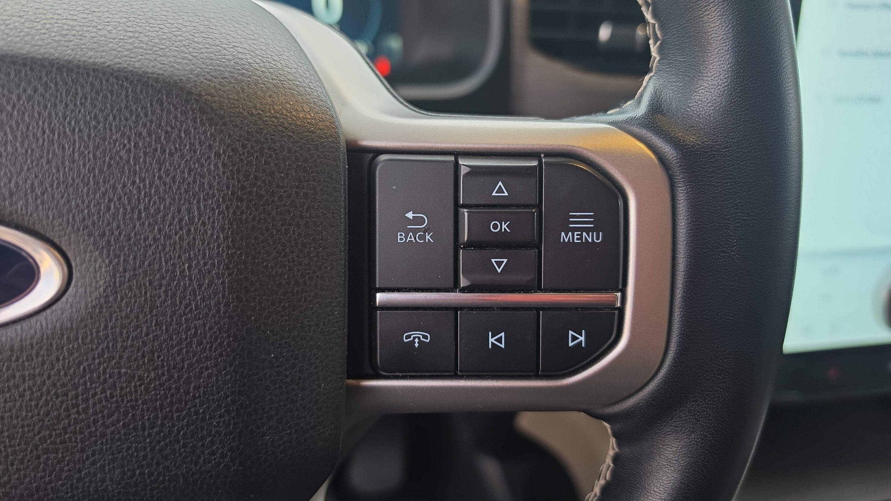 Used 2022 Ford Expedition Limited AWD/4WD image 14