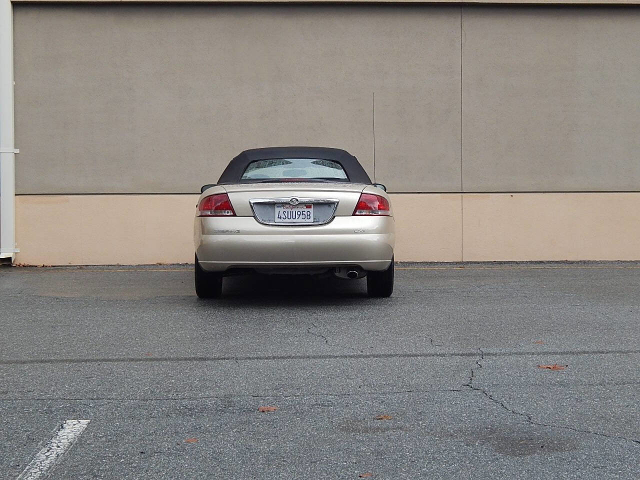 Used 2001 Chrysler Sebring LXi image 5
