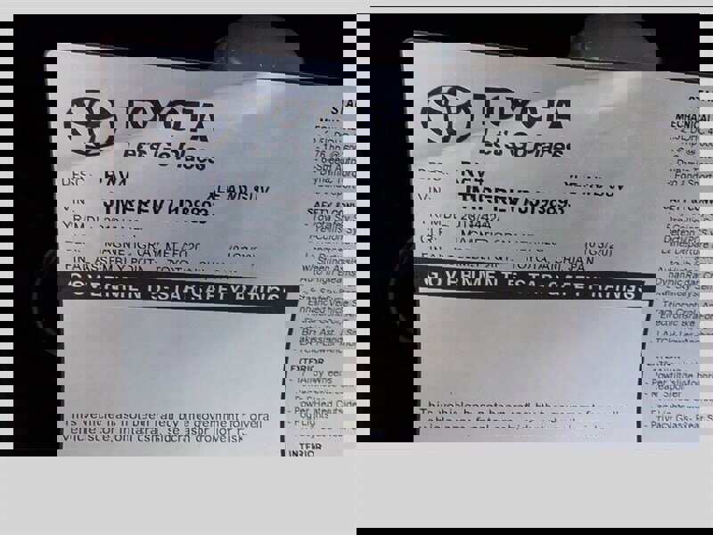 Used 2018 Toyota RAV4 XLE image 26