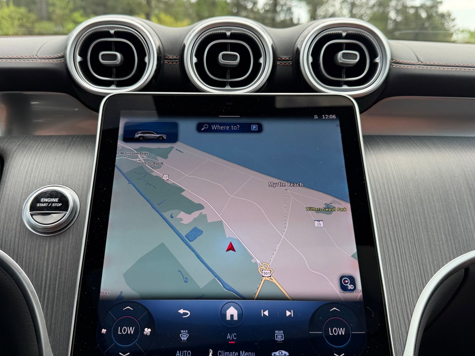 Certified 2025 Mercedes-Benz GLC 350e 4MATIC image 5