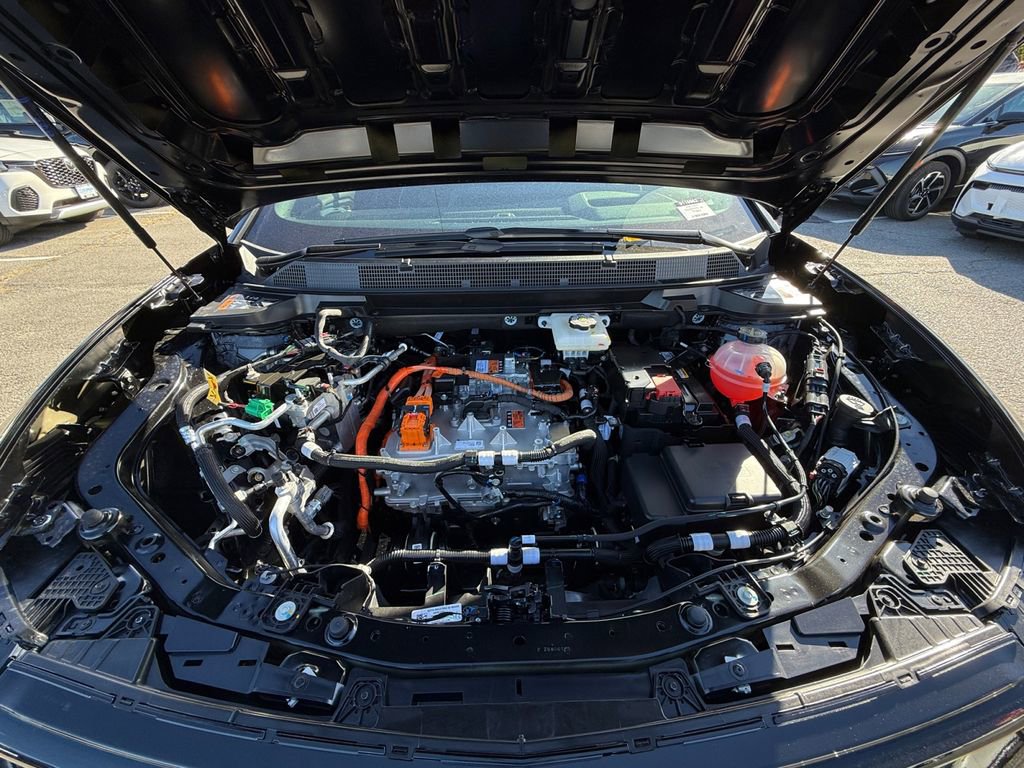 New 2026 Chevrolet Equinox EV LT image 26