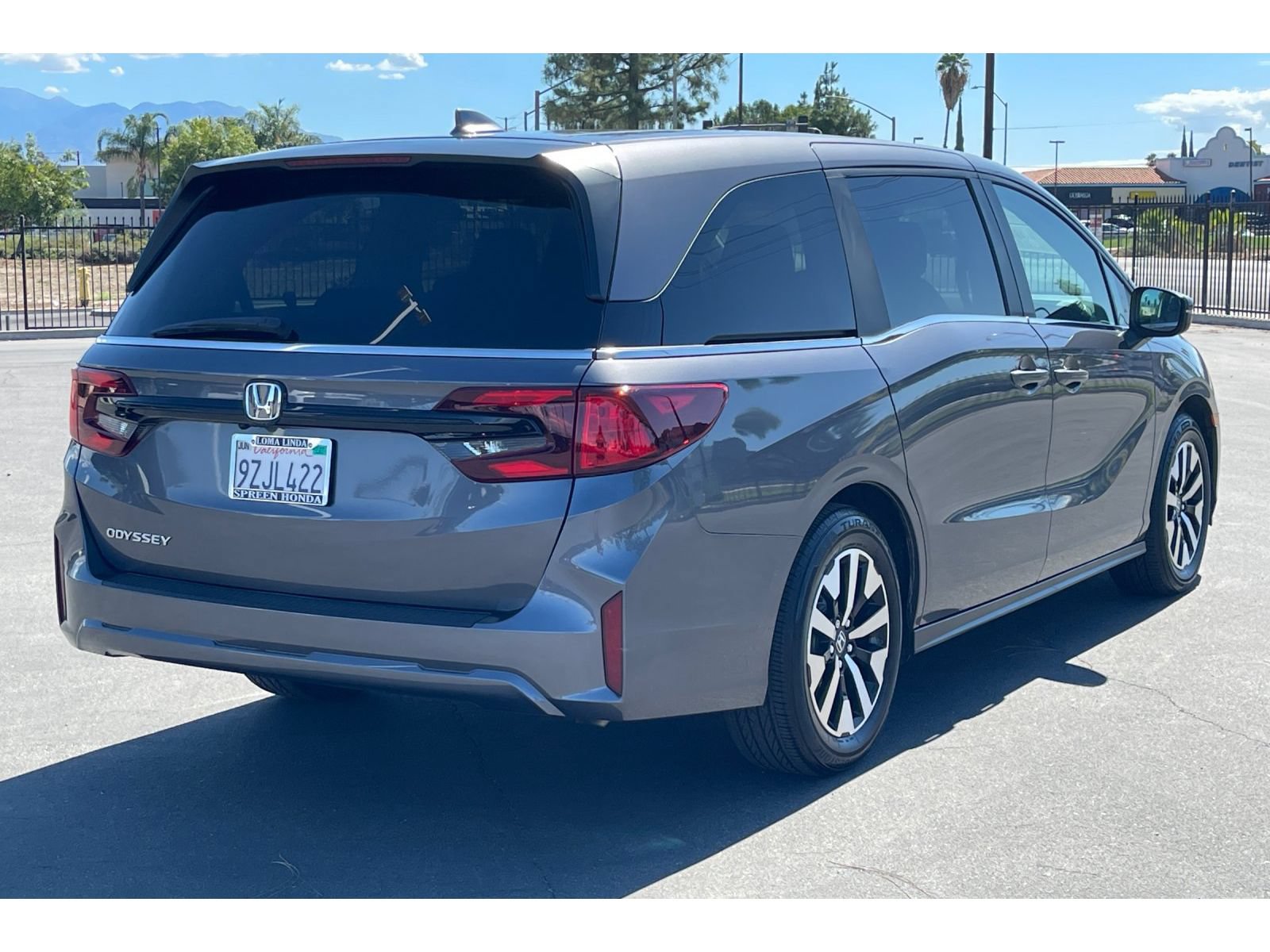 Certified 2026 Honda Odyssey EX-L image 6