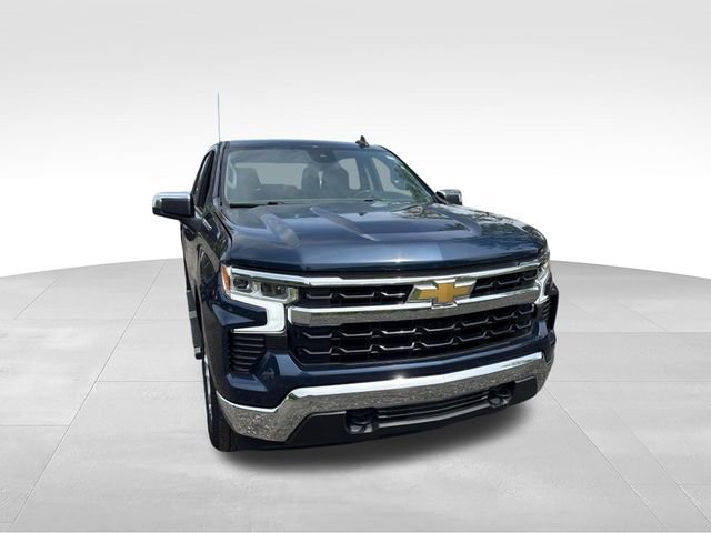 Used 2022 Chevrolet Silverado 1500 LT AWD/4WD image 4
