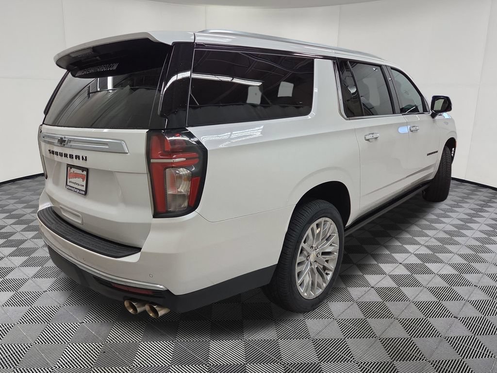 Certified 2023 Chevrolet Suburban High Country w/ Premium Package 2 AWD/4WD image 4