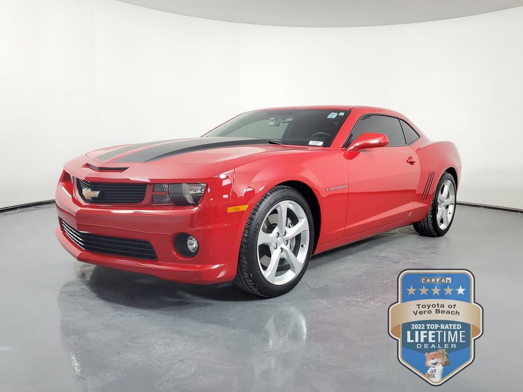 Used 2013 Chevrolet Camaro SS w/ Rear Vision Package image 4