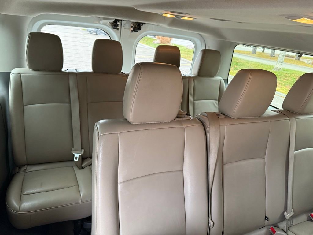 Used 2013 Nissan NV 3500 SL w/ Technology Pkg image 26