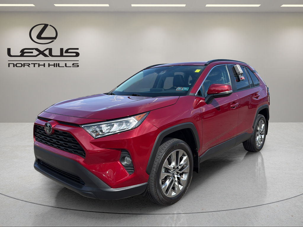 Used 2020 Toyota RAV4 XLE Premium AWD/4WD image 1