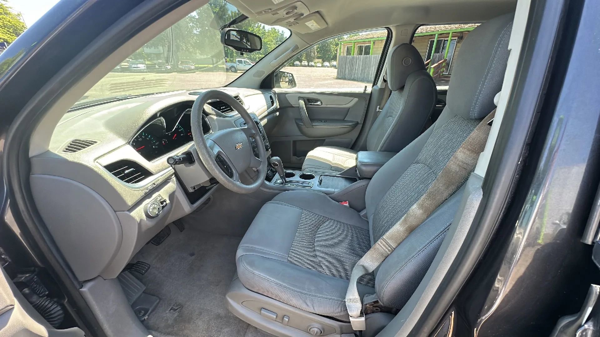 Used 2015 Chevrolet Traverse LS AWD/4WD image 8