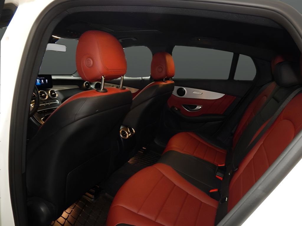 Used 2021 Mercedes-Benz GLC 300 4MATIC Coupe image 15