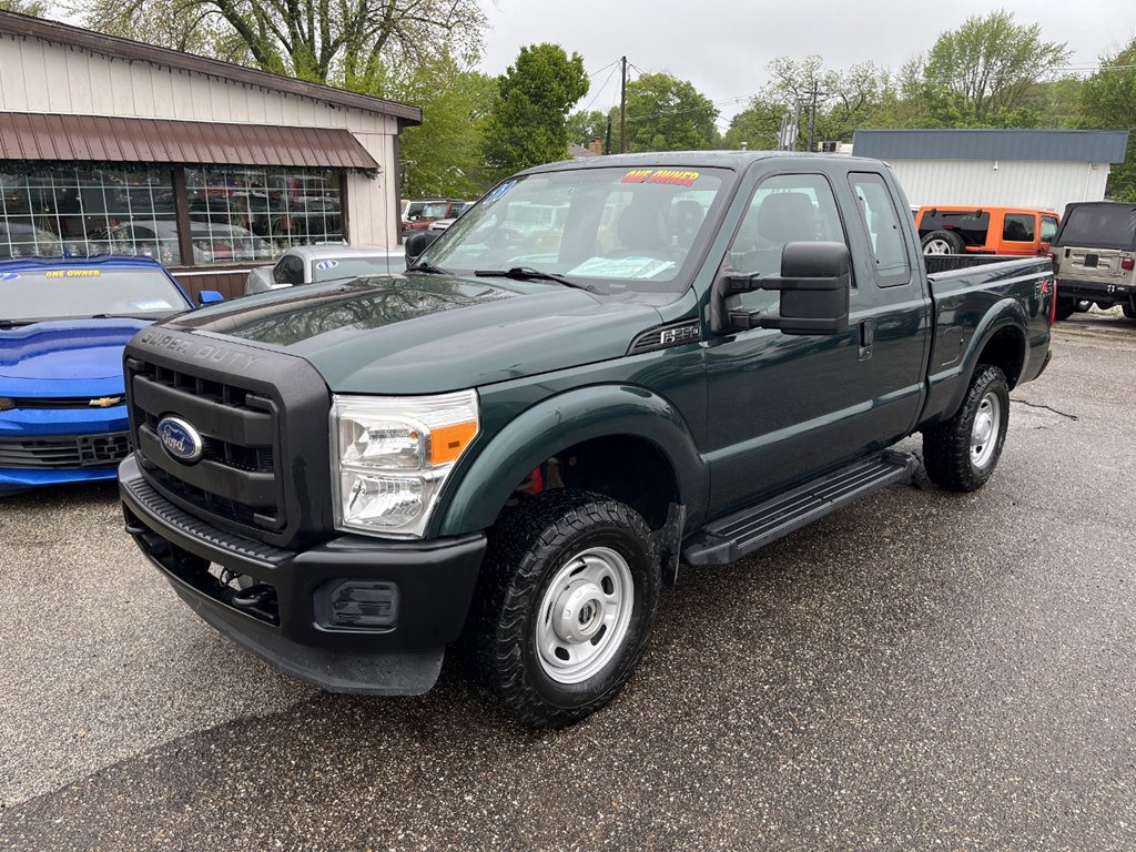 Used 2011 Ford F250 XL image 2