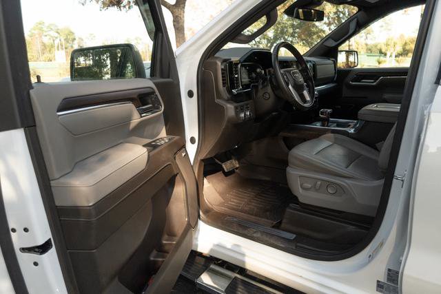 Used 2022 GMC Sierra 1500 SLT w/ SLT Convenience Package image 16