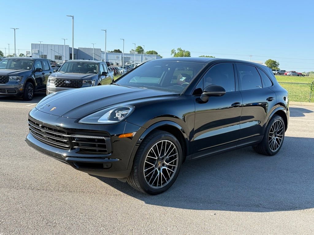 Used 2022 Porsche Cayenne S image 23