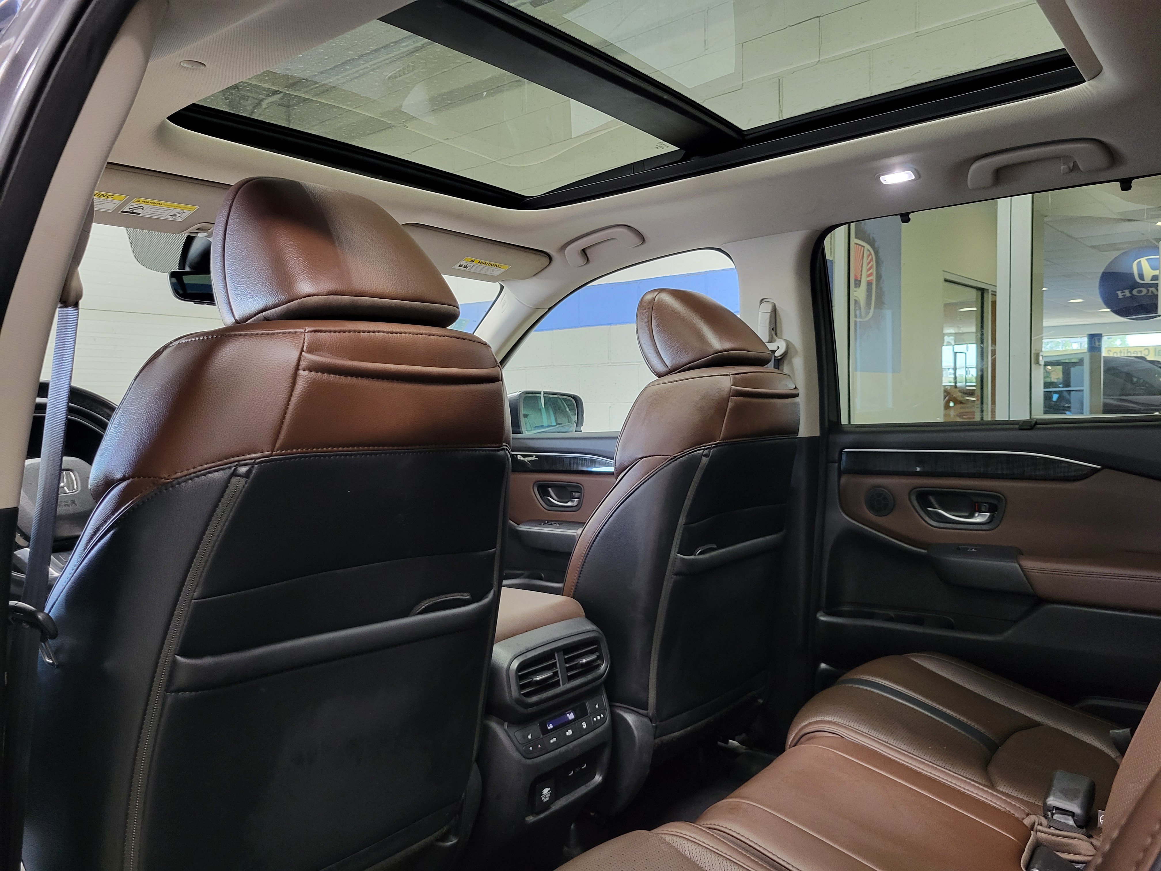 Certified 2025 Honda Pilot Elite image 17
