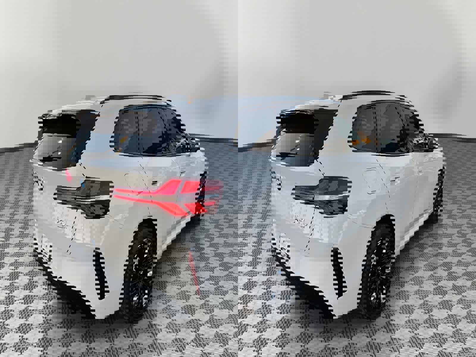 Certified 2025 BMW X3 xDrive30i w/ Premium Package image 3