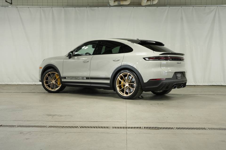 New 2026 Porsche Cayenne Turbo GT image 3