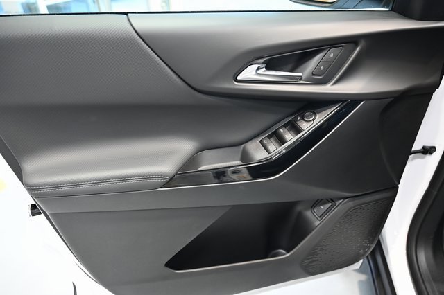 New 2026 Chevrolet Equinox LT w/ Convenience Package II image 23